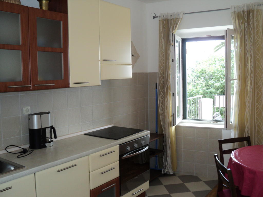 Apartments Lena Podgora Room photo